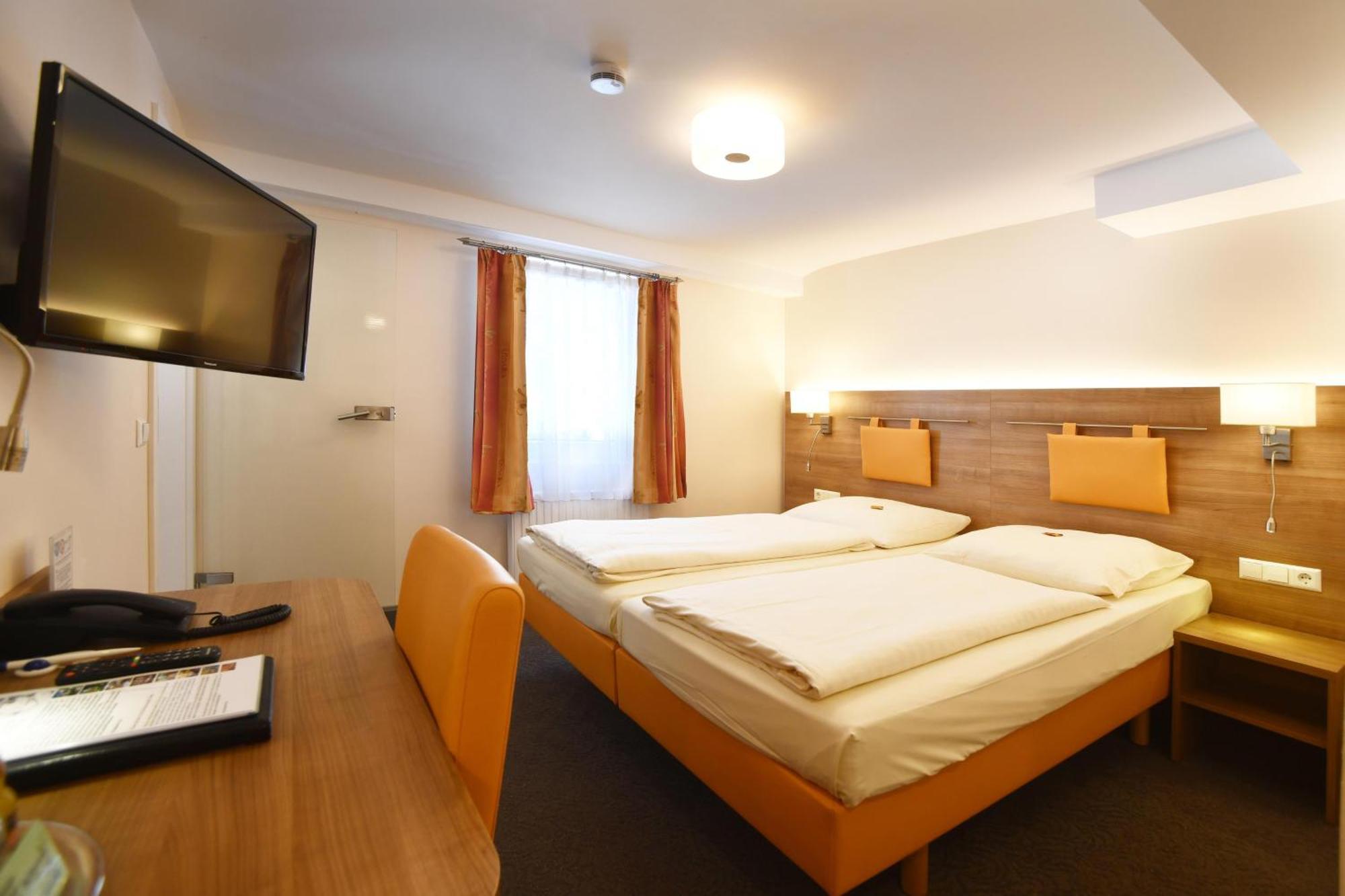 Kulinarium An Der Glems Hotell Gerlingen Eksteriør bilde