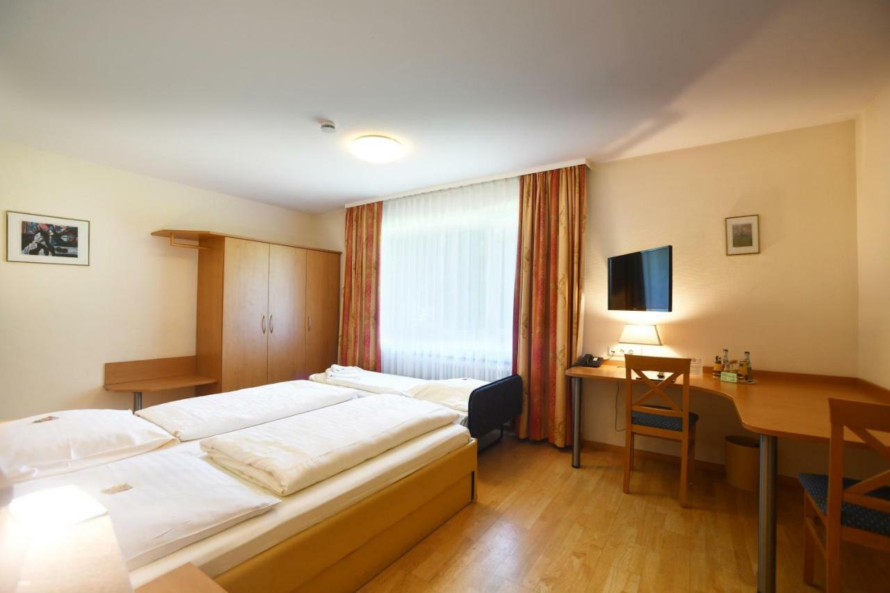 Kulinarium An Der Glems Hotell Gerlingen Eksteriør bilde