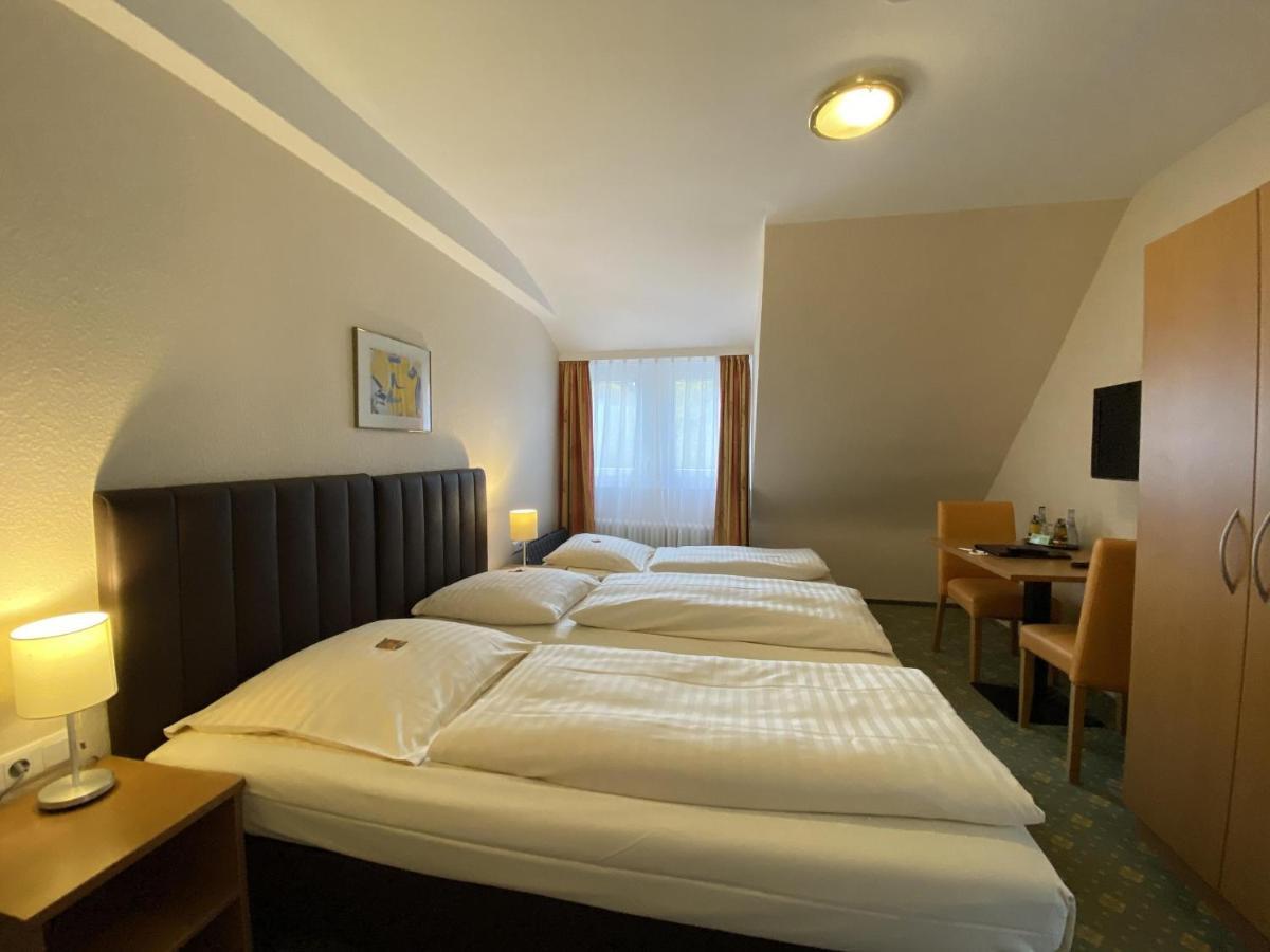 Kulinarium An Der Glems Hotell Gerlingen Eksteriør bilde