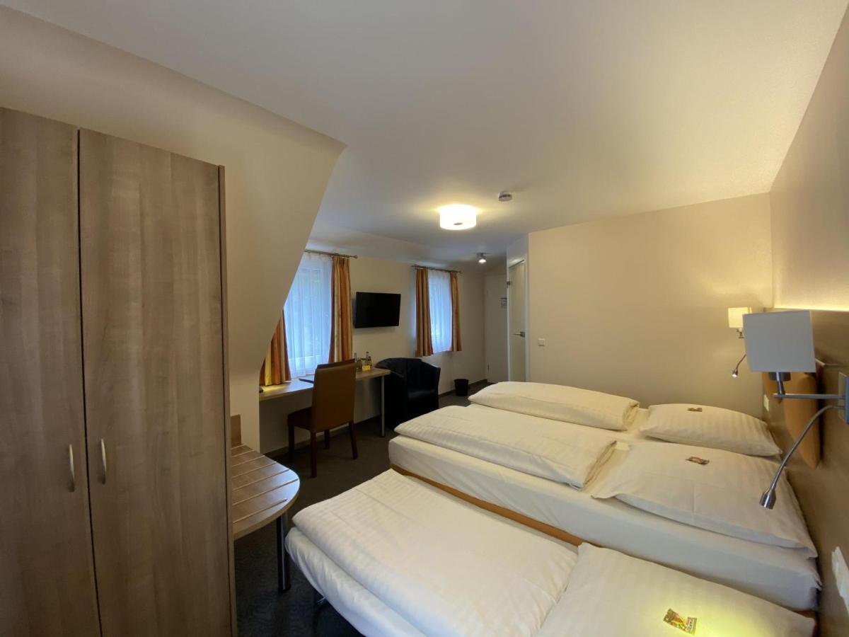 Kulinarium An Der Glems Hotell Gerlingen Eksteriør bilde