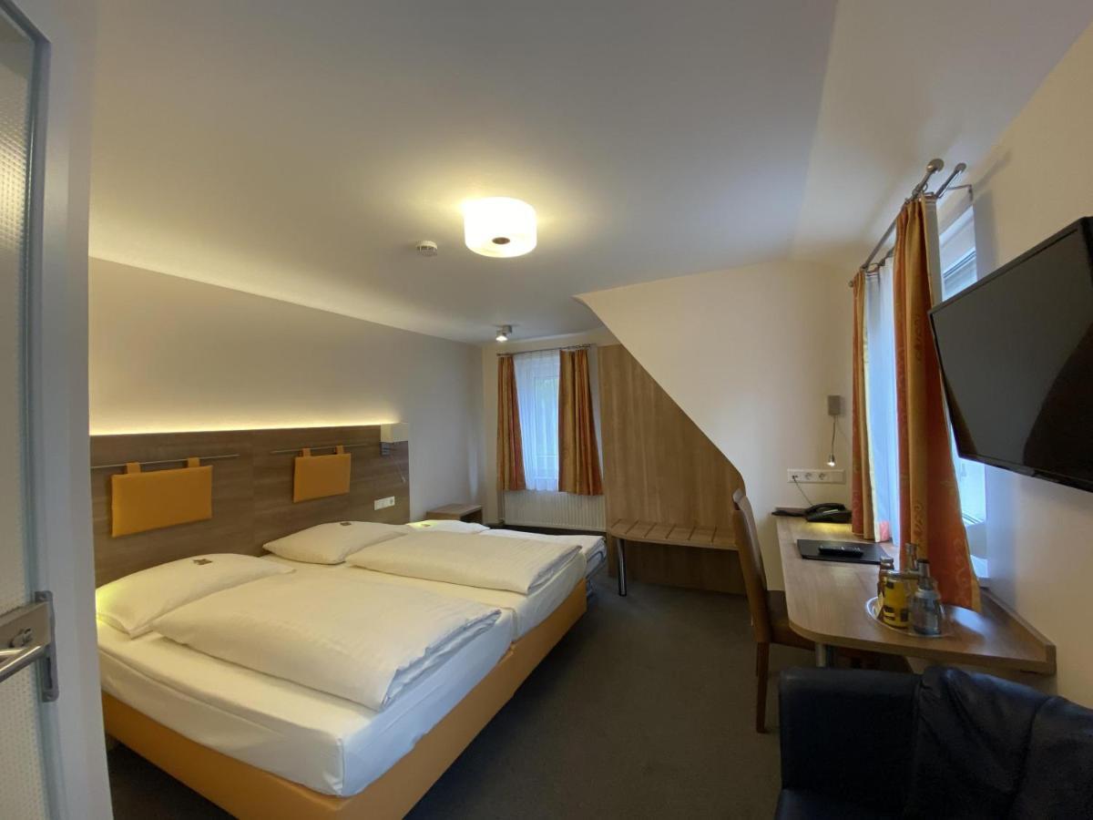 Kulinarium An Der Glems Hotell Gerlingen Eksteriør bilde